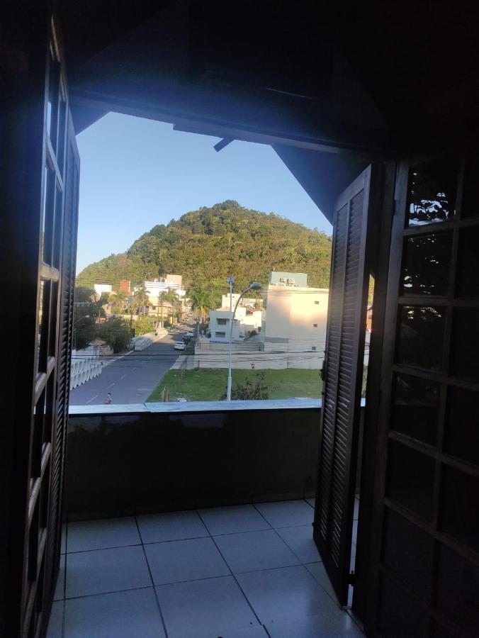 Balneário Camboriú Pousada Bravo House المظهر الخارجي الصورة